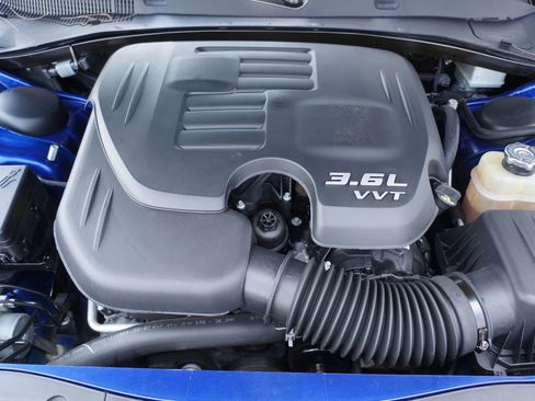 Used 2021 Dodge Charger SXT w/ Blacktop Package RWD image 20