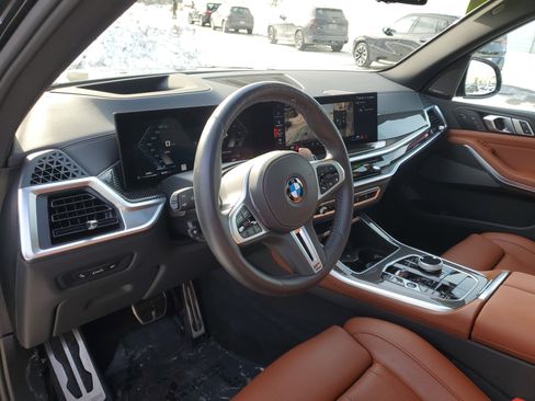 Certified 2025 BMW X5 M60i image 10