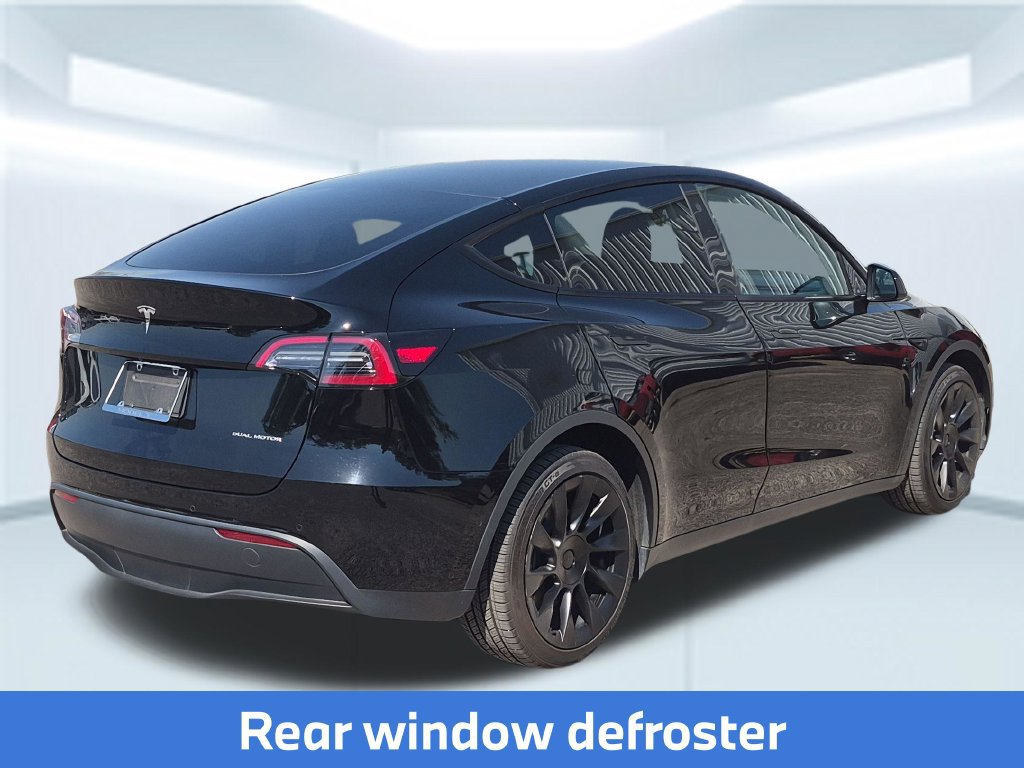 Used 2022 Tesla Model Y Long Range AWD/4WD image 8