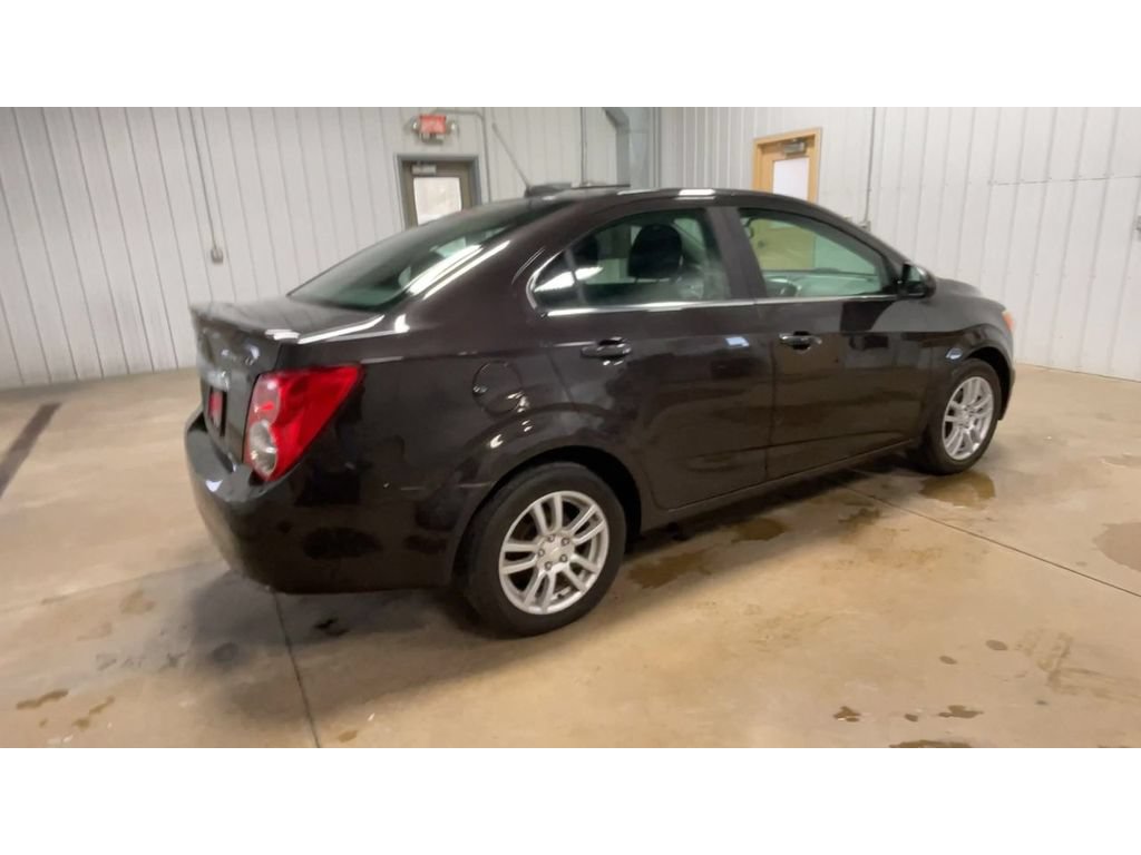 Used 2015 Chevrolet Sonic LT w/ Wheels and Fog Lamp Package FWD image 8