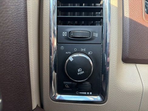 Used 2016 RAM 2500 Laramie image 24