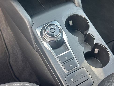 Certified 2024 Ford Escape Active AWD/4WD image 33