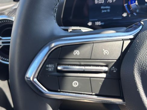 Used 2026 Chevrolet Equinox LT FWD image 26