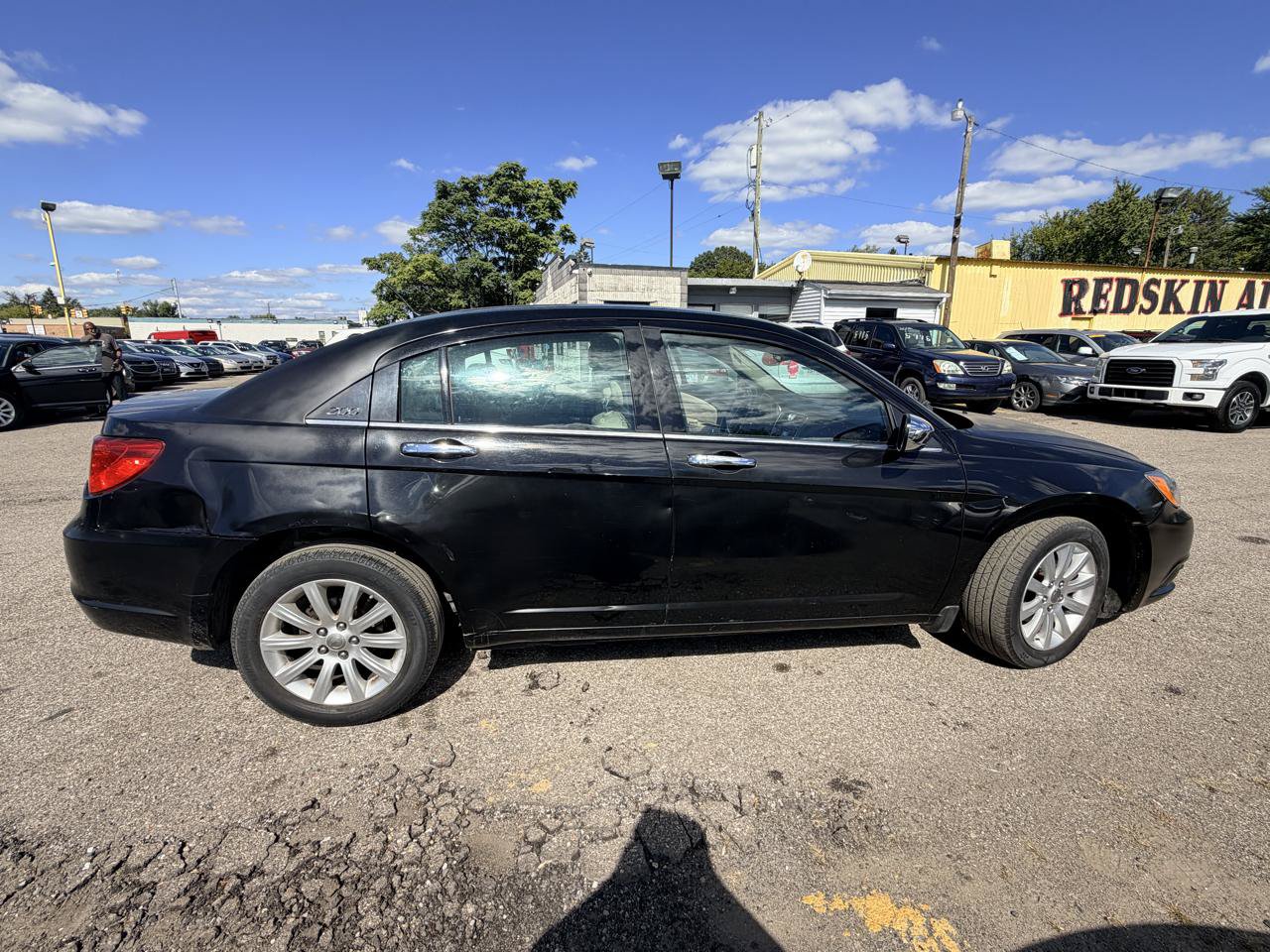 Used 2013 Chrysler 200 Limited FWD image 7