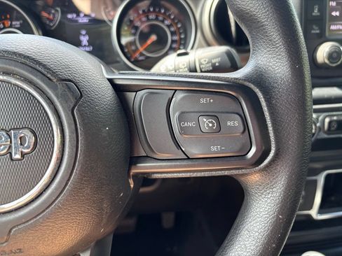 Used 2021 Jeep Wrangler Unlimited Sport AWD/4WD image 26