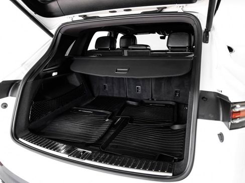 Used 2019 Porsche Cayenne S image 59