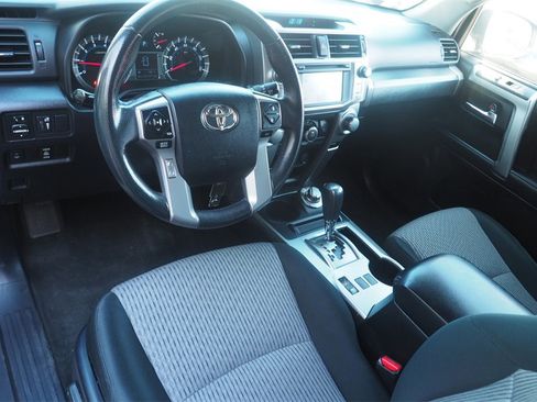 Used 2019 Toyota 4Runner SR5 image 11