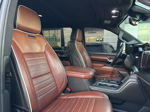 Used 2024 GMC Sierra 2500 Denali Ultimate w/ Max Trailering Package image 22