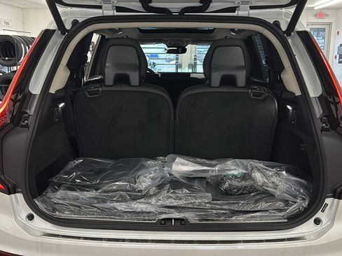 New 2026 Volvo XC90 T8 Ultra w/ Protection Package Premier AWD/4WD image 30