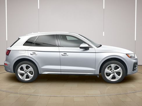 Used 2021 Audi Q5 Prestige AWD/4WD image 26