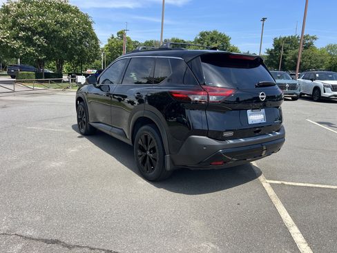 Certified 2023 Nissan Rogue SV w/ SV Premium B Package FWD image 7