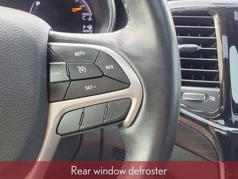 Used 2022 Jeep Grand Cherokee Laredo X RWD image 14