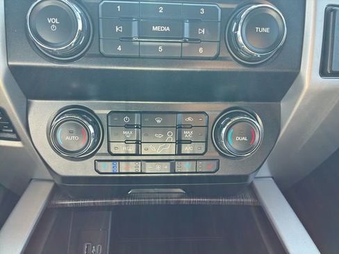 Used 2021 Ford F250 Lariat w/ Lariat Value Package AWD/4WD image 15