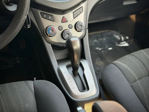 Used 2016 Chevrolet Sonic LT FWD image 13