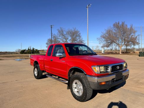 Used 1997 Toyota Tacoma SR5 image 21