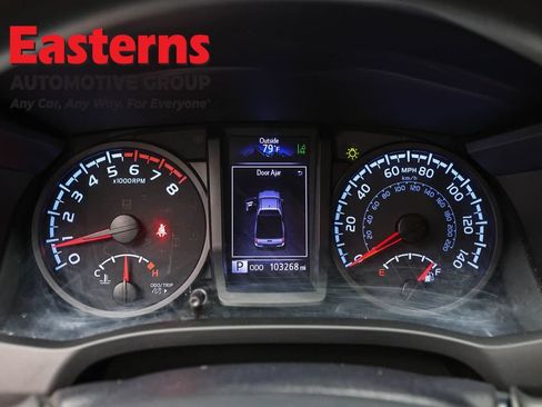 Used 2020 Toyota Tacoma SR w/ SR Convenience Package RWD image 17