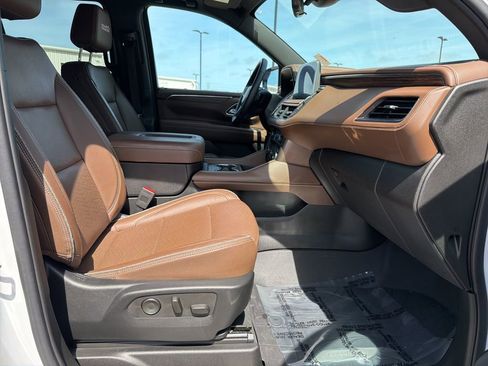 Used 2023 Chevrolet Tahoe High Country image 35