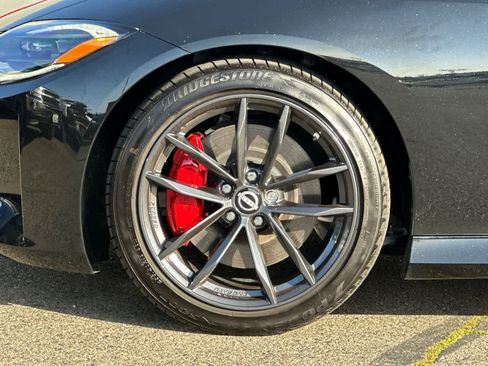 Used 2024 Nissan Z Performance w/ Floor Mat Package image 27