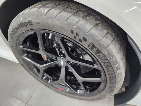 Used 2015 Chevrolet Camaro Z/28 image 3