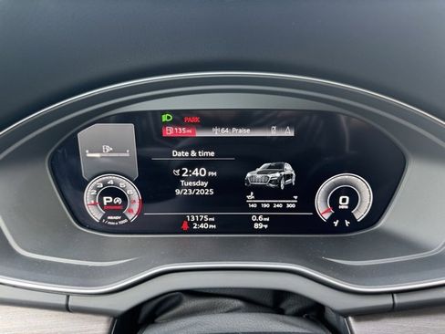 Certified 2023 Audi Q5 2.0T Prestige image 13