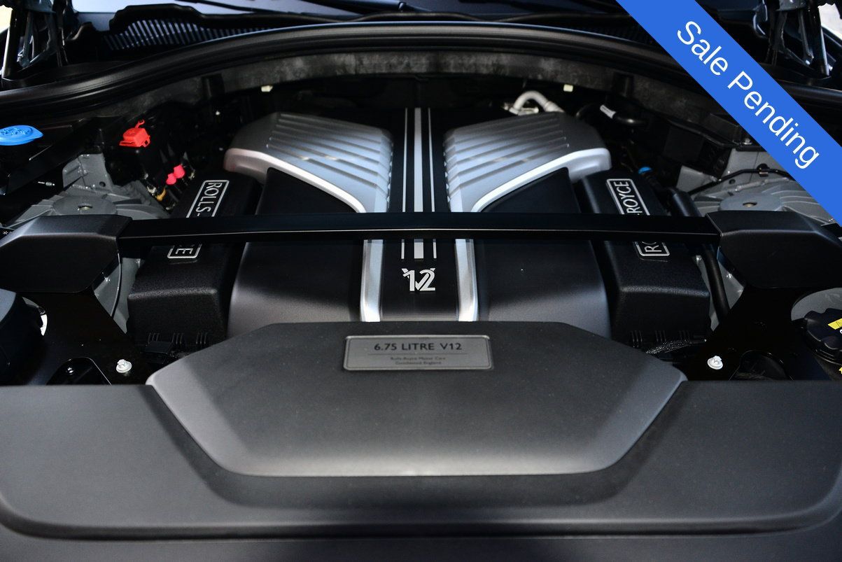 Certified 2022 Rolls-Royce Cullinan w/ Technology Package AWD/4WD image 20
