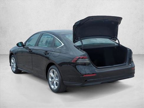 New 2026 Honda Accord LX image 9