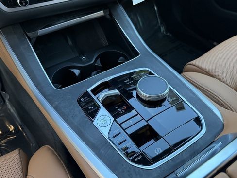 New 2026 BMW X5 sDrive40i w/ M Sport Package image 26