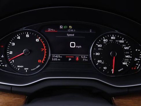 Certified 2023 Audi Q5 2.0T Premium w/ Convenience Package AWD/4WD image 10