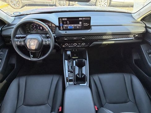 Used 2025 Honda Accord EX-L image 11