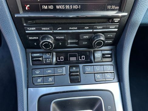 Certified 2015 Porsche 911 Targa 4S AWD/4WD image 26