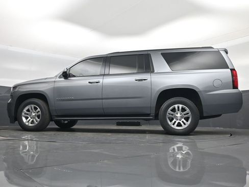Used 2020 Chevrolet Suburban LT image 56