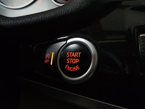 Used 2017 BMW X3 xDrive28i image 31