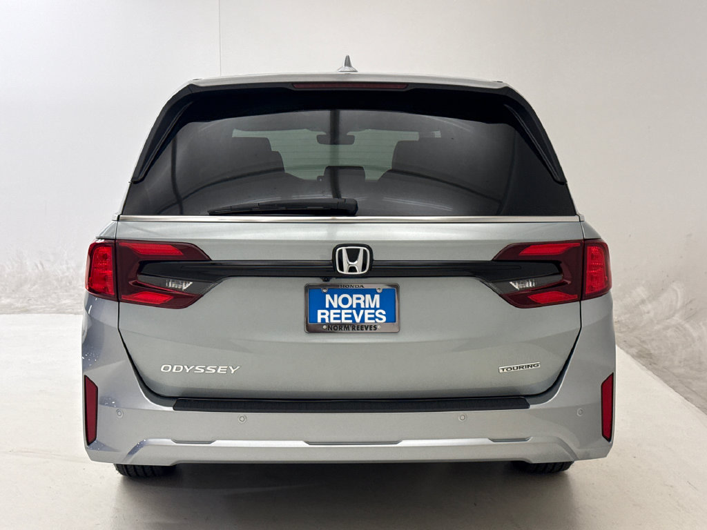 New 2027 Honda Odyssey Touring image 8