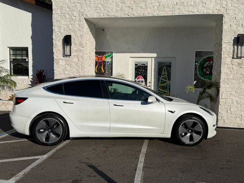 Used 2020 Tesla Model 3 Long Range AWD/4WD image 17