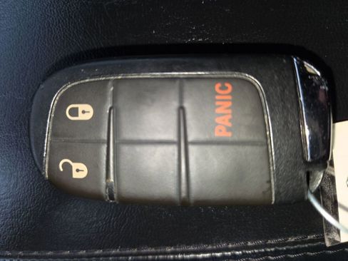 Used 2024 Jeep Compass Latitude AWD/4WD image 25