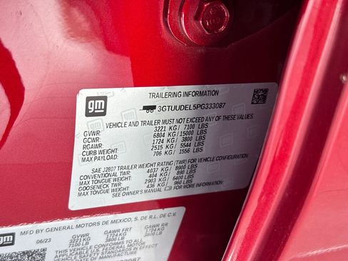 Certified 2023 GMC Sierra 1500 SLT w/ SLT Premium Plus Package image 9