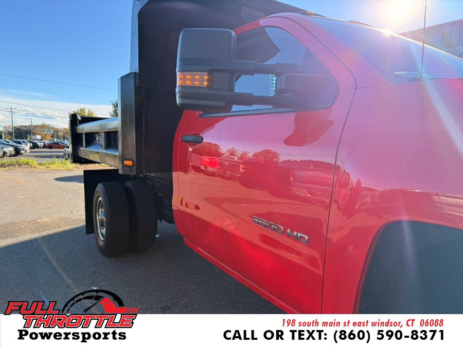 Used 2017 Chevrolet Silverado 3500 W/T w/ WT Convenience Package AWD/4WD image 2