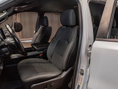 Used 2020 RAM 1500 Big Horn AWD/4WD image 20