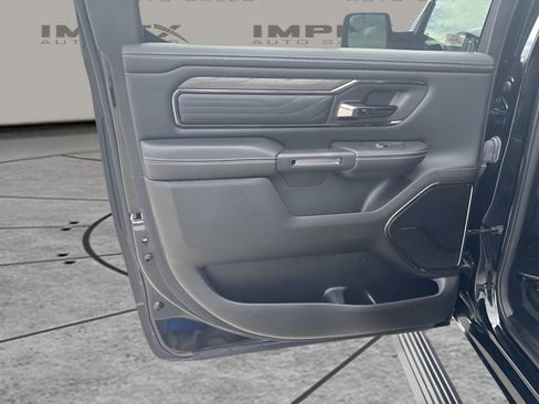 Used 2025 RAM 1500 Limited AWD/4WD image 31