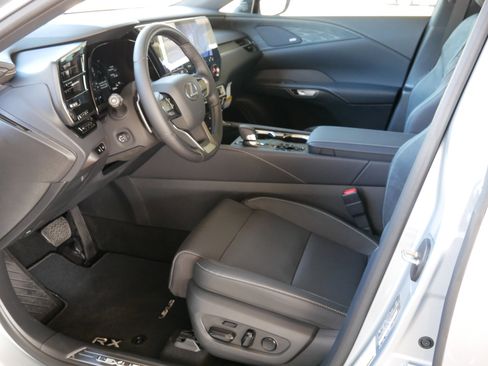 New 2026 Lexus RX 450h 450h+ Luxury image 4