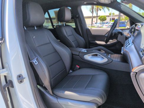 Used 2023 Mercedes-Benz GLE 450 4MATIC image 33