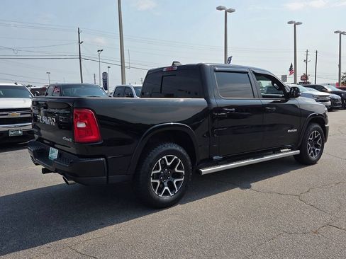 Used 2025 RAM 1500 Laramie w/ Sport Appearance Package AWD/4WD image 12