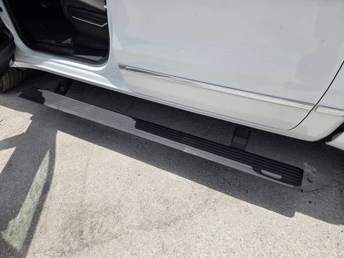Used 2025 RAM 1500 Tungsten AWD/4WD image 23