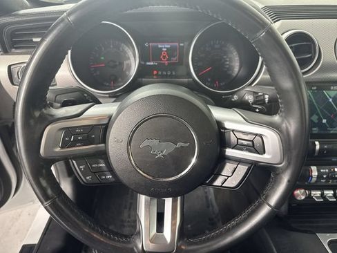 Used 2018 Ford Mustang Coupe w/ Equipment Group 101A RWD image 12