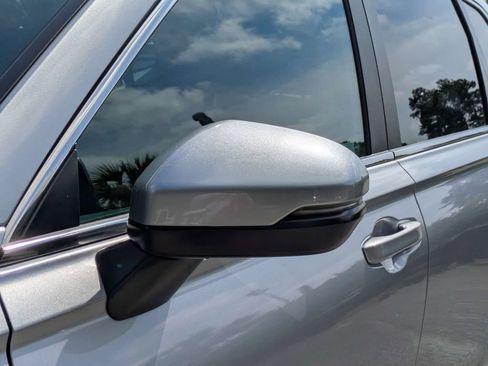 Used 2025 Honda CR-V EX-L image 11