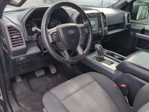 Used 2017 Ford F150 XLT w/ Equipment Group 302A Luxury image 9