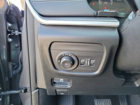 Used 2021 Jeep Grand Cherokee L Limited image 20