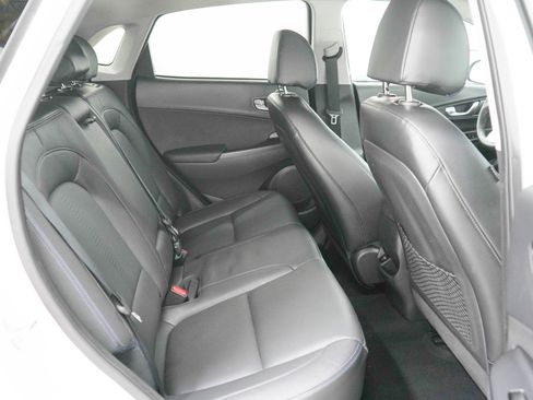 Certified 2023 Hyundai Kona Limited w/ Cargo Package FWD image 11