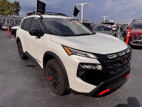 Used 2026 Nissan Rogue SV w/ Rock Creek Premium Package AWD/4WD image 7