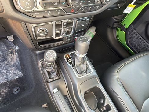 New 2026 Jeep Gladiator Sport image 26